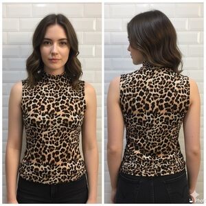 Leopard Print Sleeveless Top
